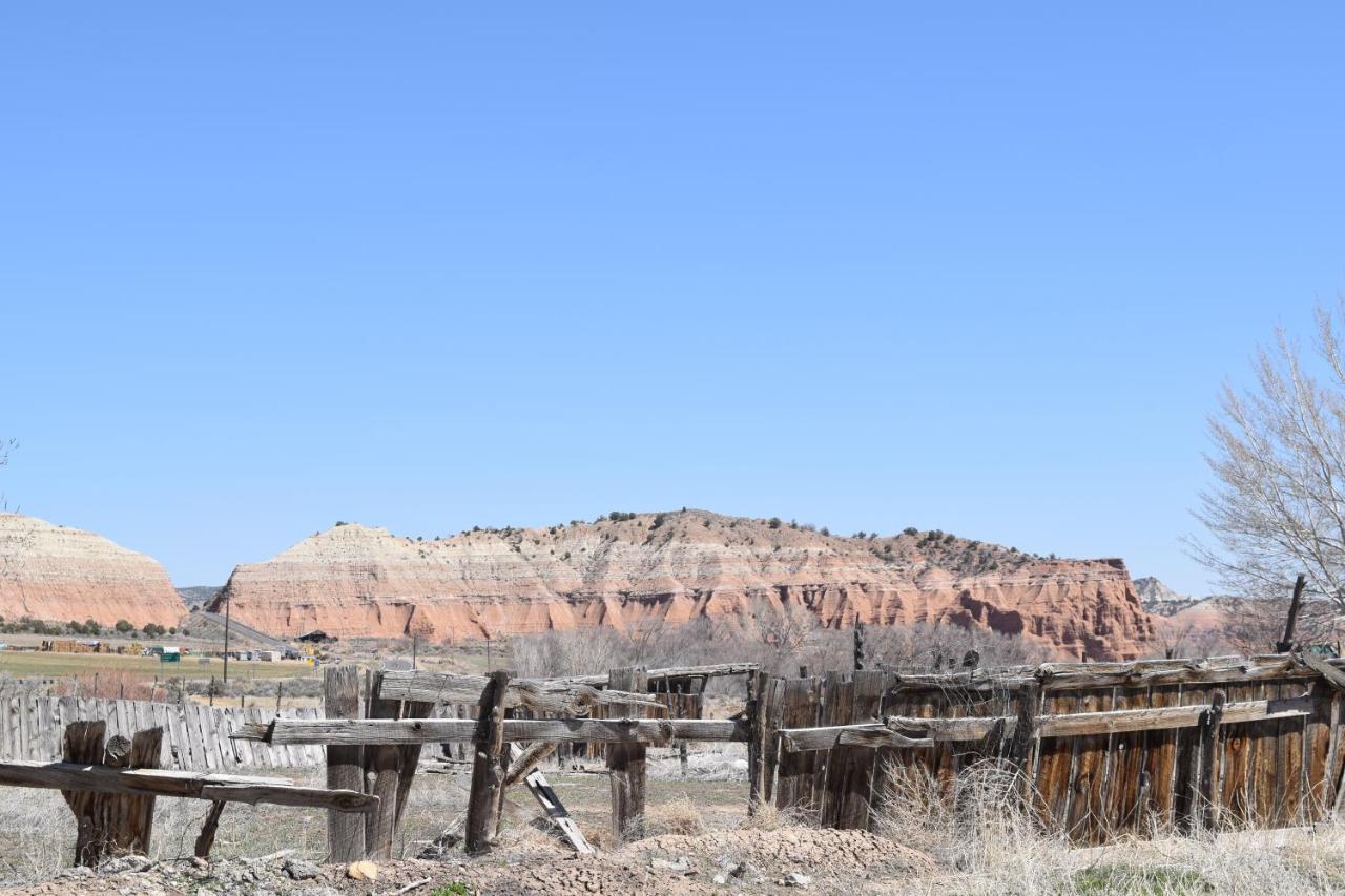 Log Cottages At Bryce Canyon #2 แคนนอนวิลล์ ภายนอก รูปภาพ